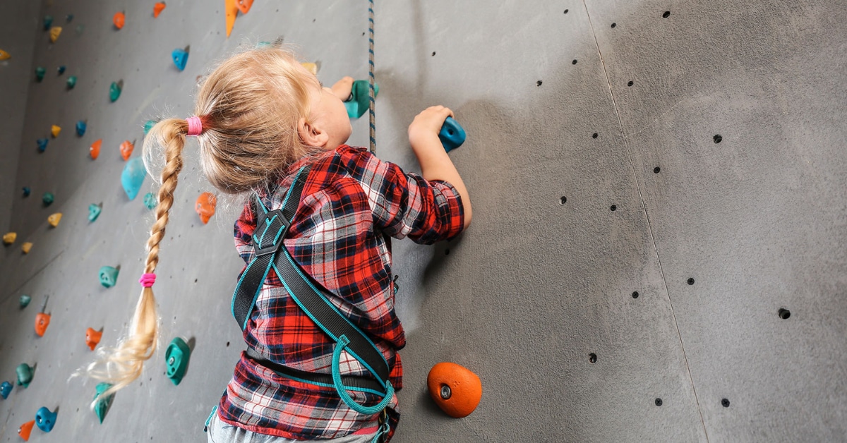 6 Benefits of Joining a Gym with a PLAY Area for Kids - Fitness Project