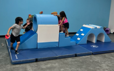 6 Benefits of Joining a Gym with a PLAY Area for Kids