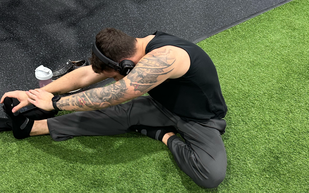 Stretching Benefits and Tips to Prevent Injury During Your Workouts